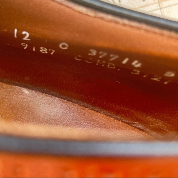 Allen Edmonds MacNeil's Brown wingtip shoes Sz: 12 C - Picture 2 of 14